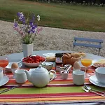 Domaine De Scipion Couette-café