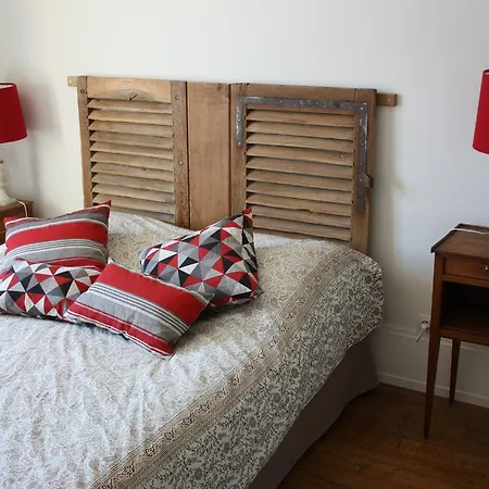 Domaine De Scipion Bed & Breakfast *